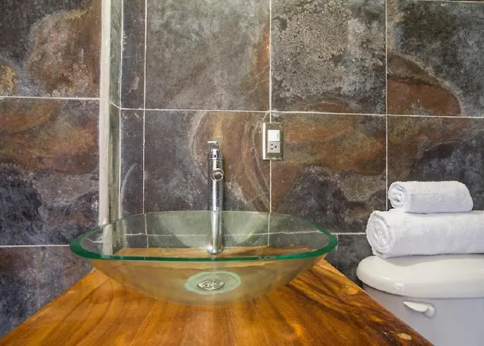 Lys Hotel Zihuatanejo