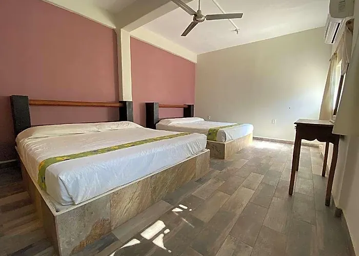 Lys Hotel Zihuatanejo