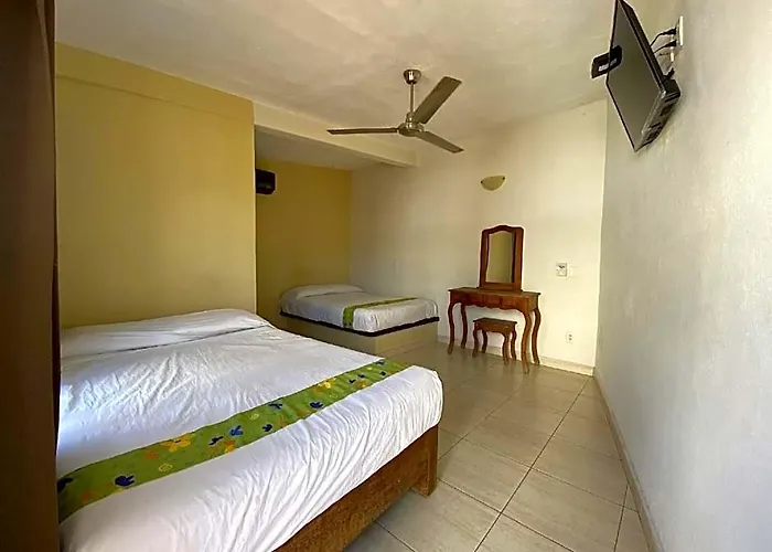 Lys Hotel 3*